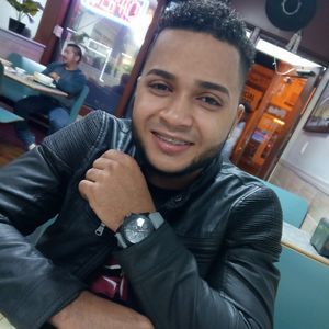 Meet your Posher, Gregory